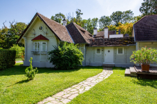 Schloss Schönau Jagdhaus/Gästeappartements