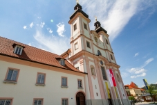 Wallfahrtskirche & Kloster Maria Schutz