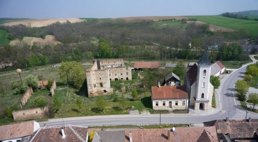 Schlossruine Wenzersdorf