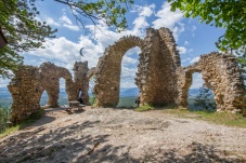 Naturpark & Burgruine Türkensturz