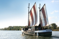 Hundertwasserschiff Regentag