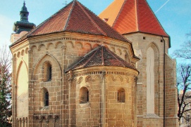 Stadtpfarrkirche & Karner Tulln