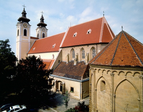 Stadtpfarrkirche & Karner Tulln