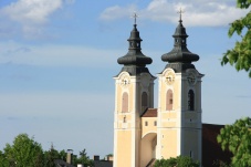 Stadtpfarrkirche & Karner Tulln