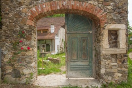 Ehemalige Allerheiligenkirche Strass