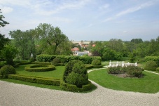 Schloss & Gutshof Loosdorf