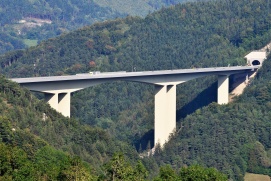 Autobahnbrücke Schottwien