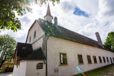 Ehemaliges Bürgerspital mit Kapelle