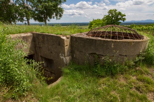 Flugbeobachtungsbunker Sierndorf/March