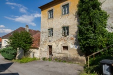 Verfallenes Armenhaus Hollenburg