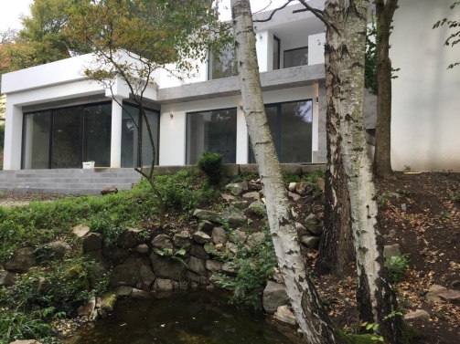 Moderne Villa in Kaltenleutgeben