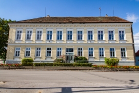 Volksschule Seefeld-Kadolz