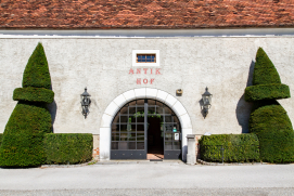 Antikhof Figl