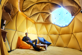 Aufblasbares Erdhaus