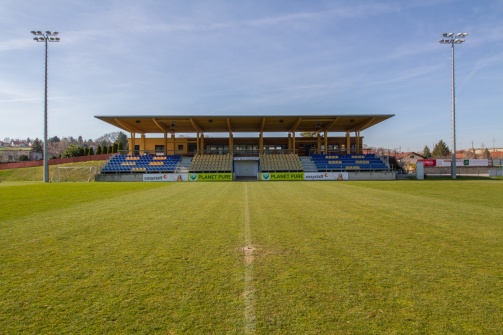 Fußballtribüne Neulengbach