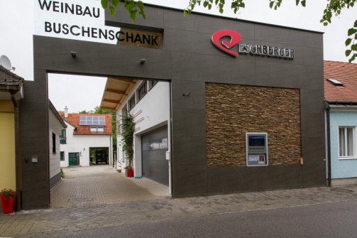 Weinbau & Buschenschank Eschberger