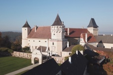 Vieler Herren Häuser - Staffel 3 - Herrensitze in Österreich